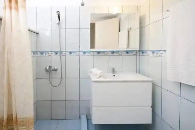 Photo - Celeste NAXOS Chora