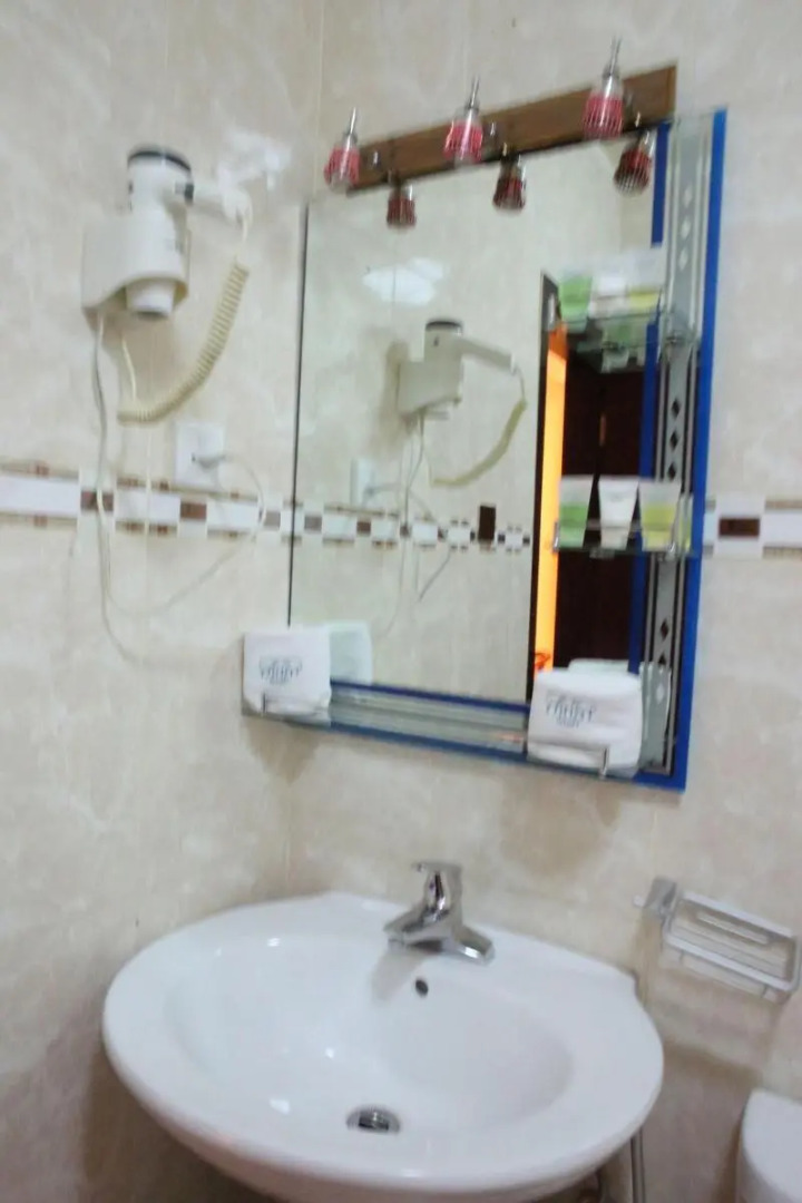 Photo - Trinity Hotel