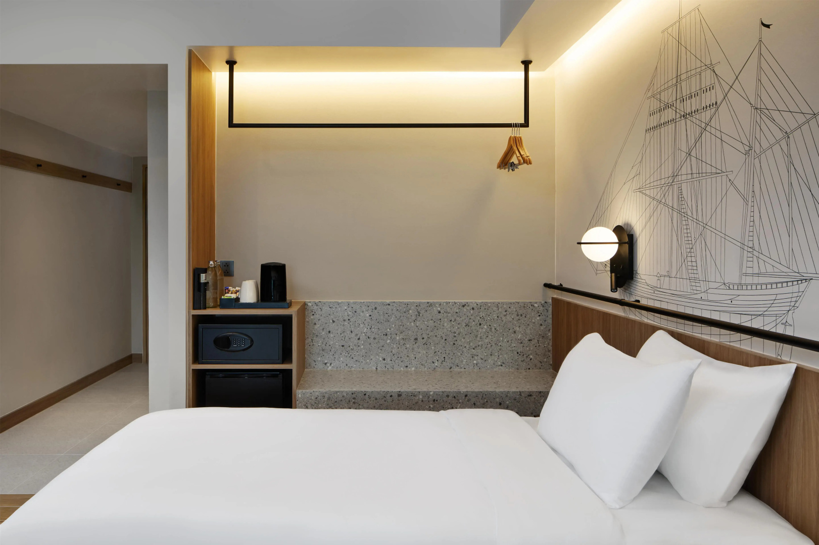 Photo - Hotel 13 CoinsTiwanon (Impact Arena)