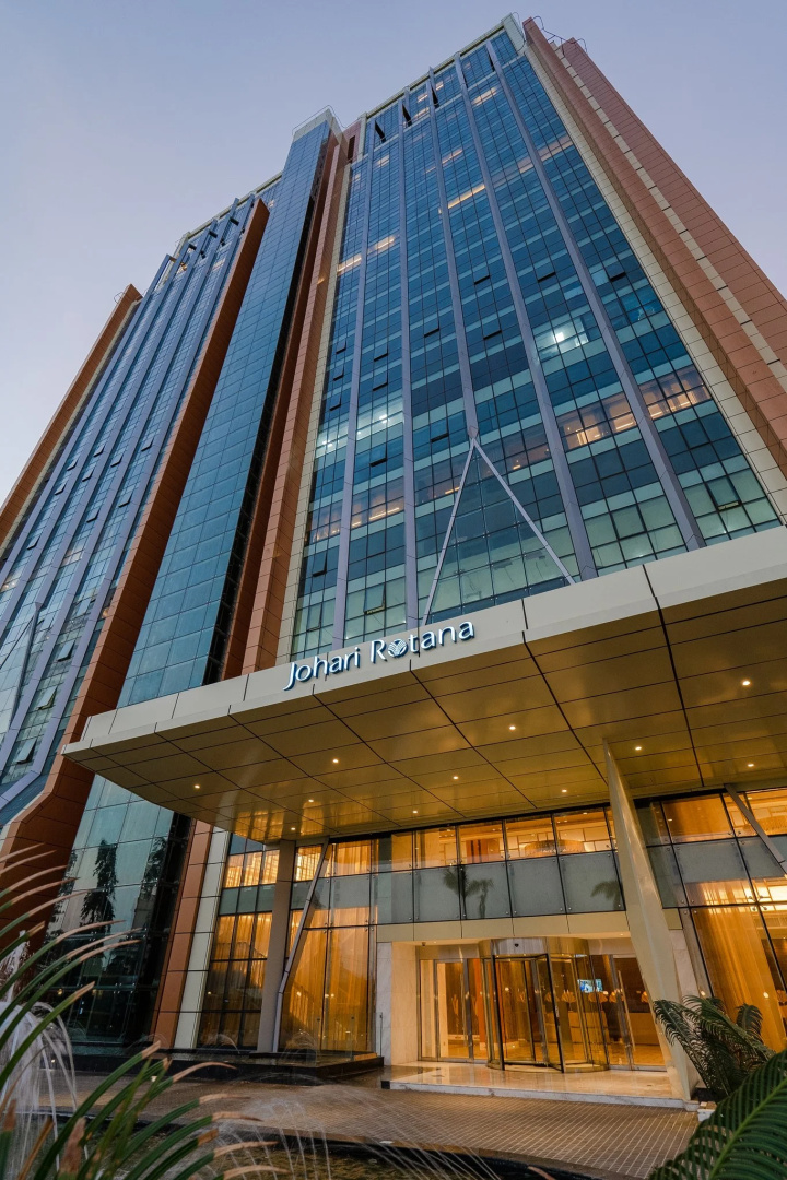 Foto - Johari Rotana Hotel