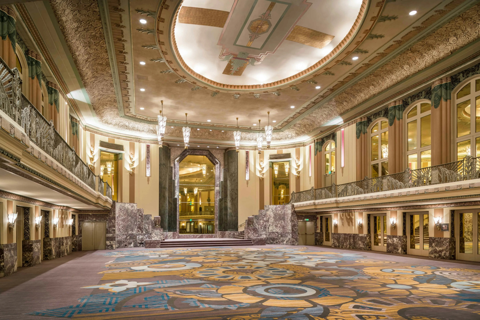 Foto - Hilton Cincinnati Netherland Plaza