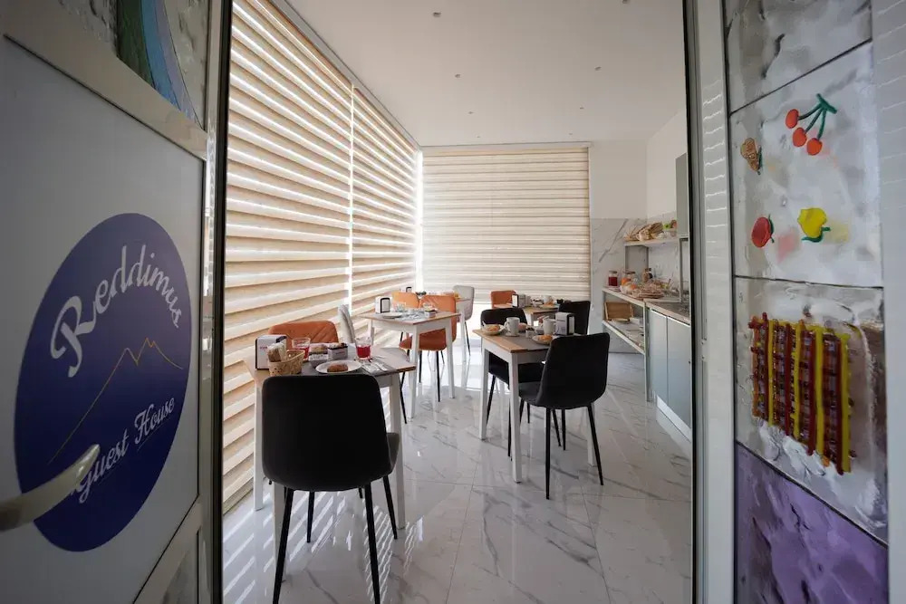 Photo - REDDIMUS Guest House