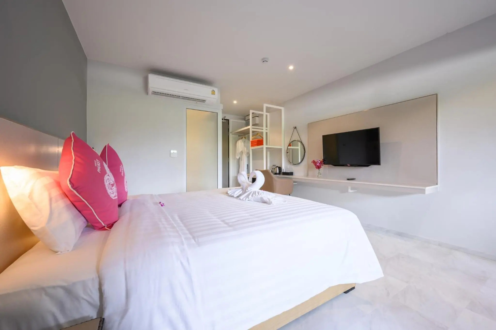 Photo - Tour De Phuket Hotel
