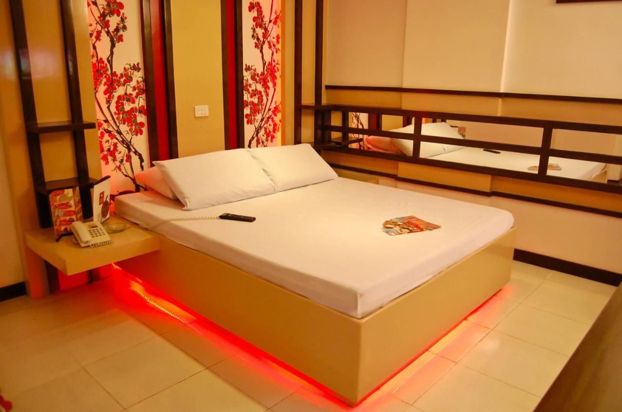 Foto - Hotel Sogo Quezon Avenue
