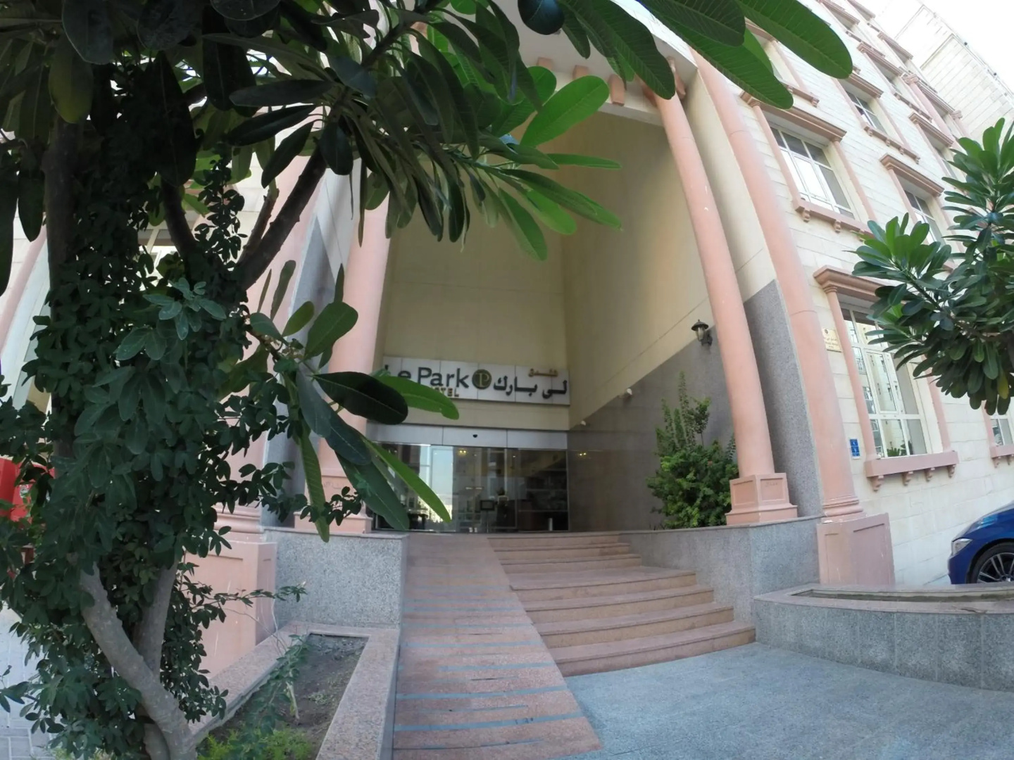 Photo - Le Park Hotel