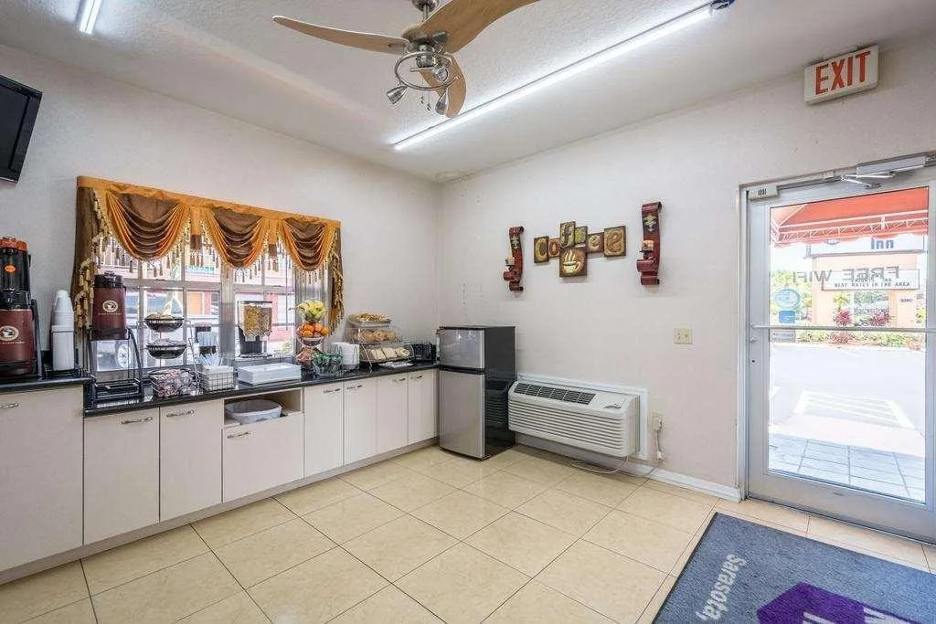 Foto - SureStay Hotel by Best Western Sarasota Lido Beach