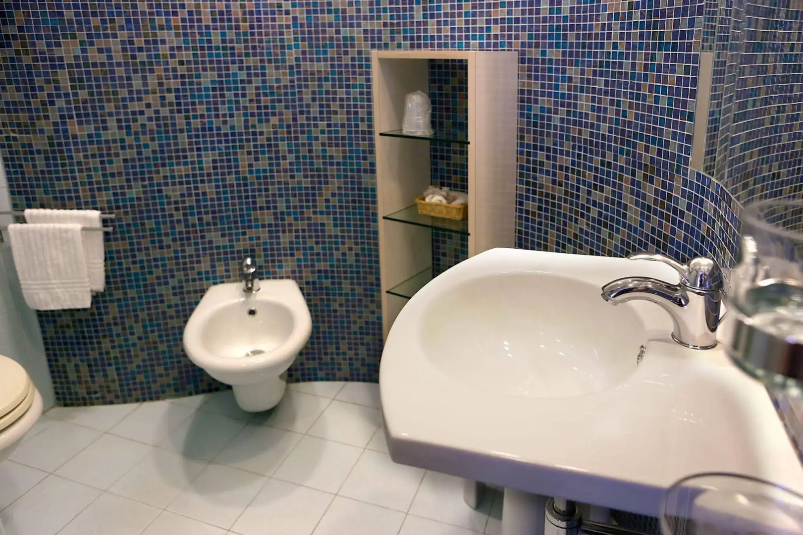 Foto - International Hotel & Suite