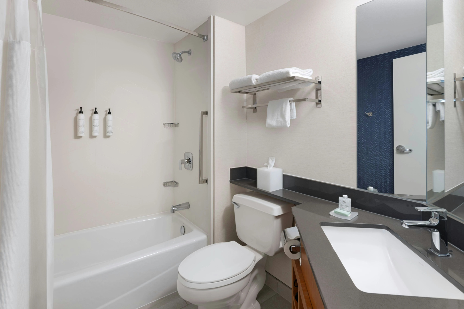 Photo - Fairfield Inn Las Vegas Convention Center