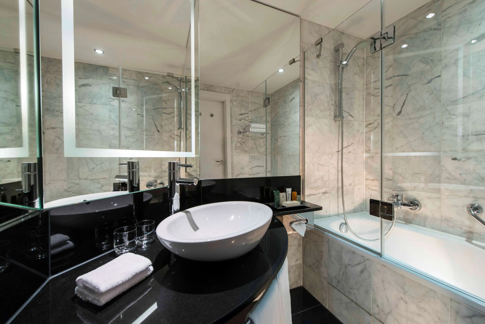 Photo - Hilton Berlin