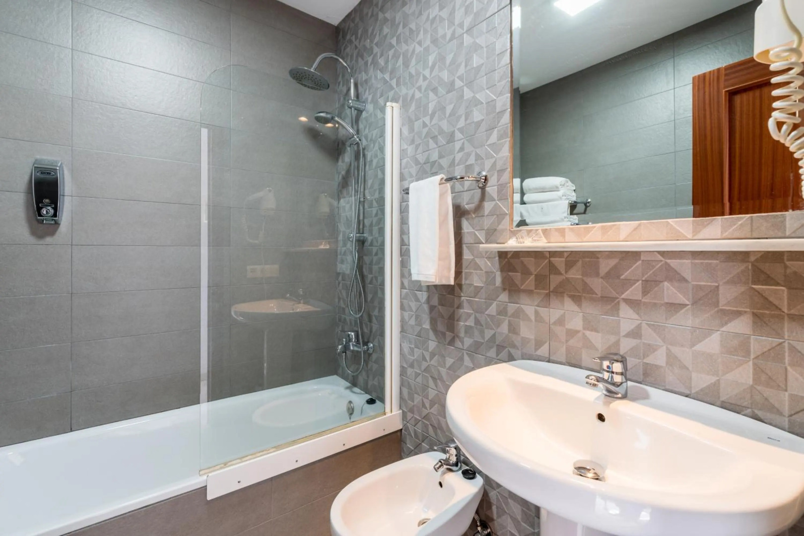 Foto - Cool Sevilla Hotel