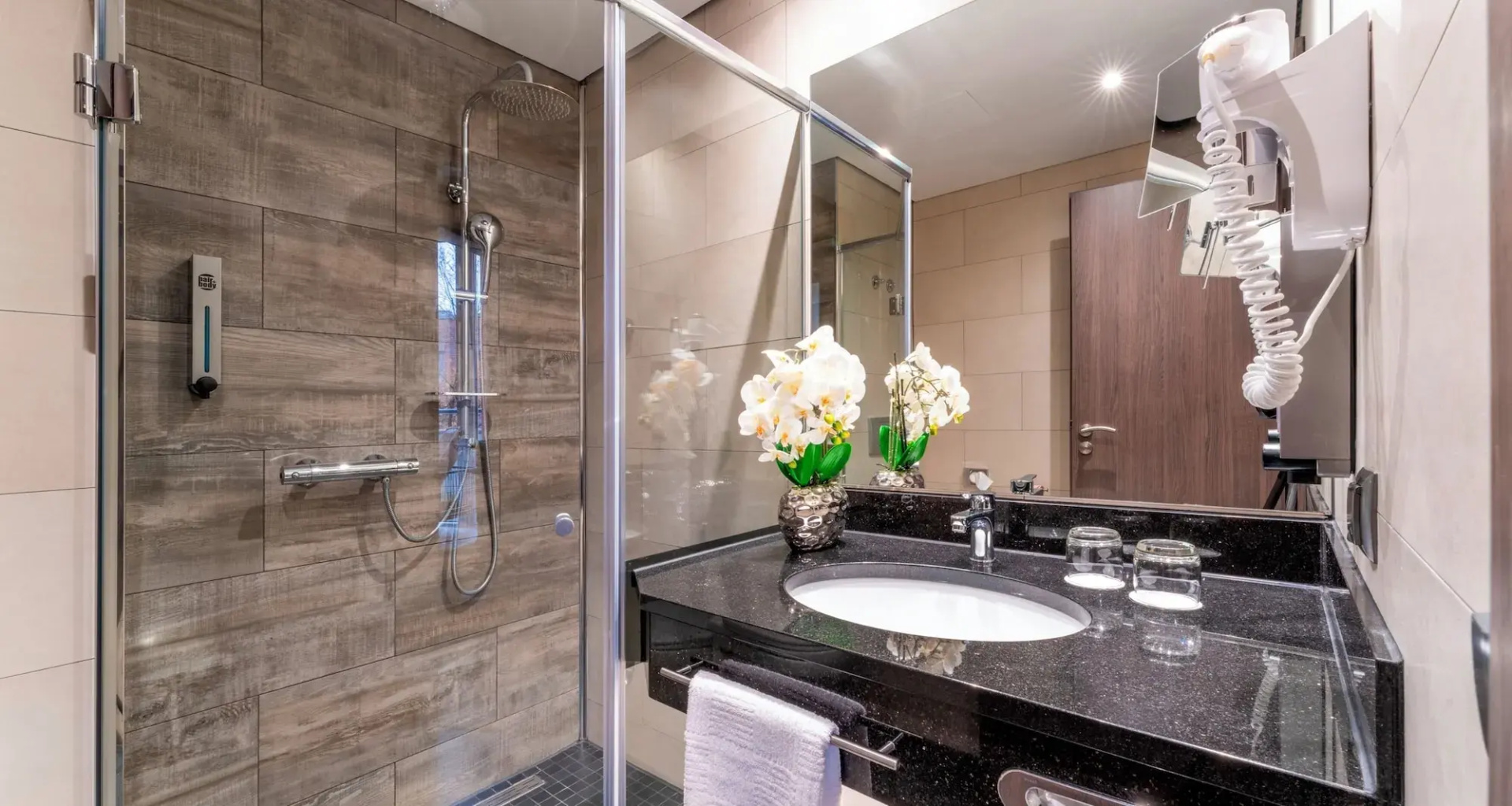 Foto - PLAZA Premium Parkhotel Norderstedt