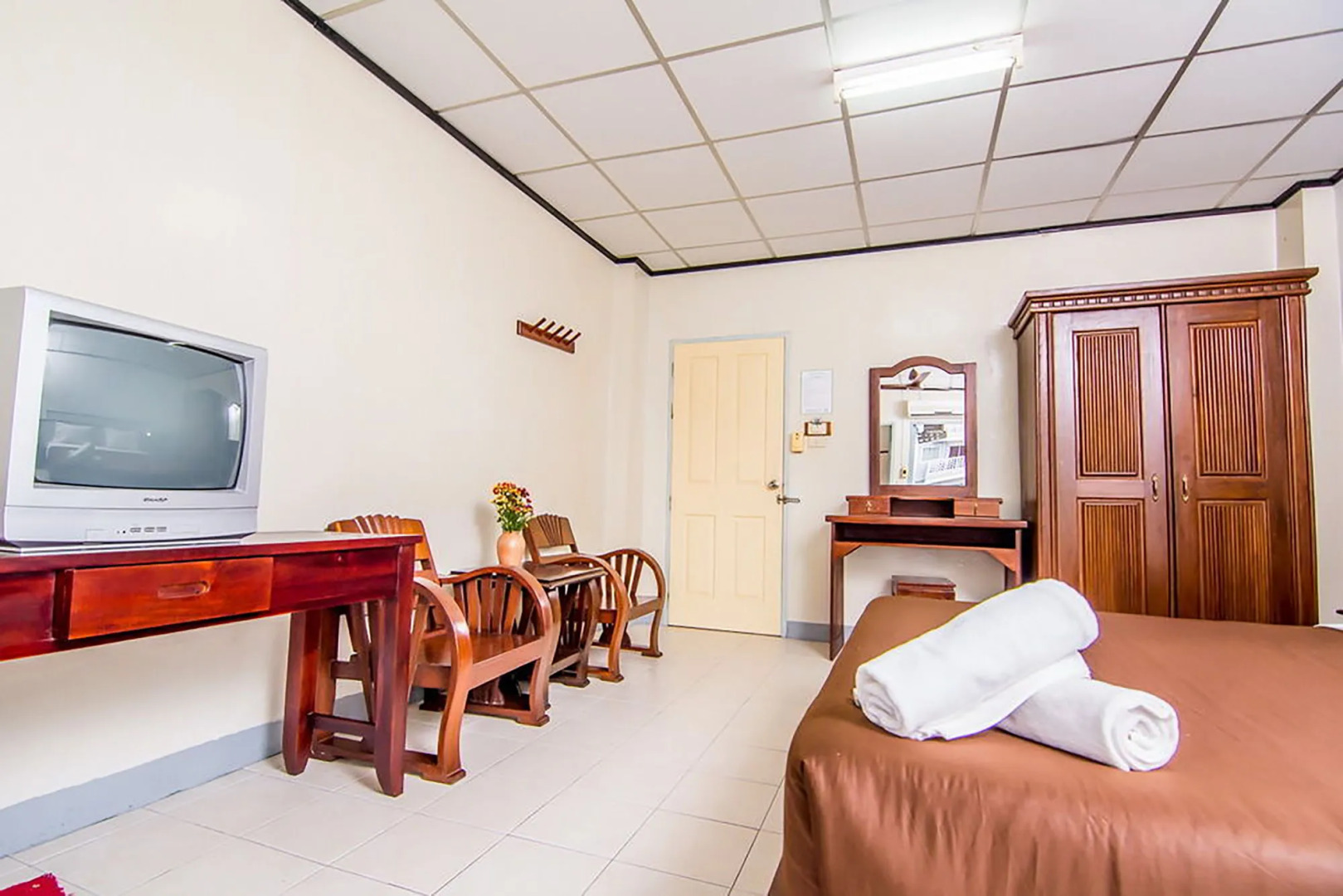 Foto - Sutus Court 3