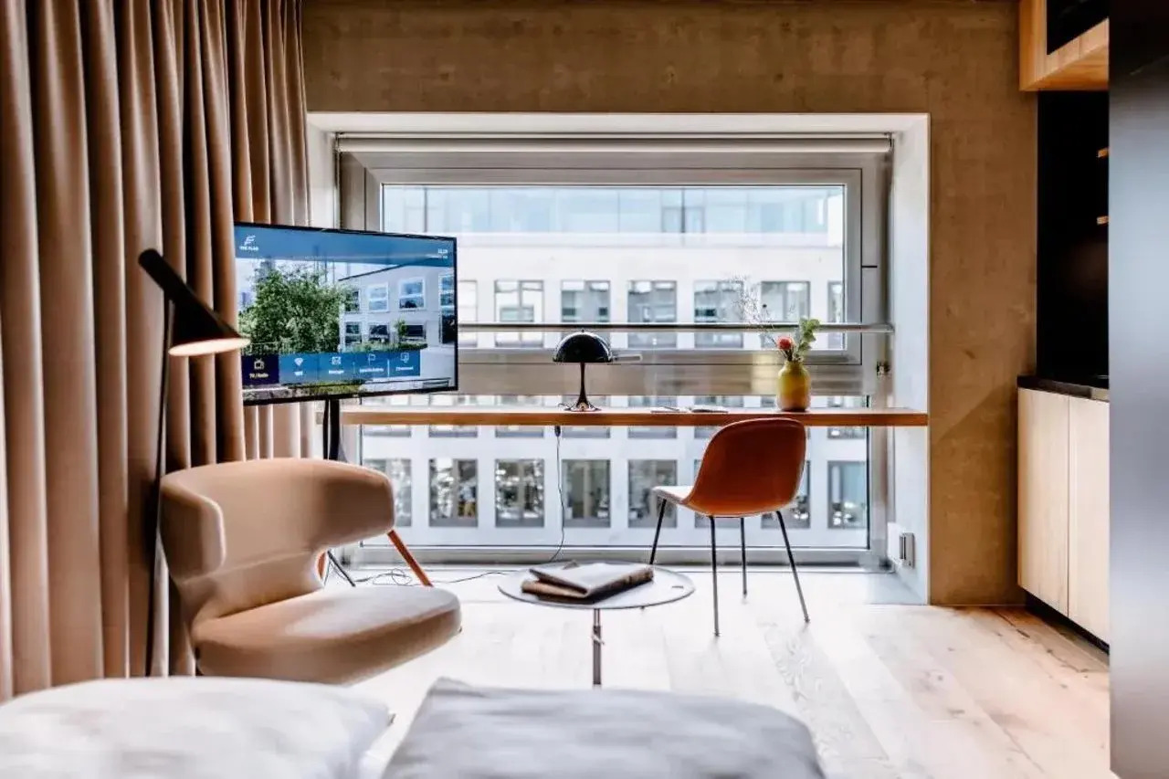 Foto - THE FLAG West M.