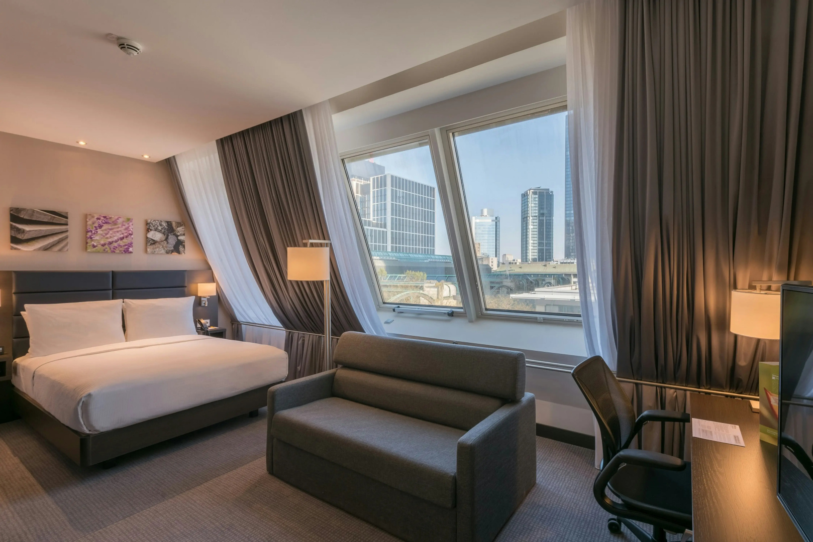 Photo - Hilton Garden Inn Frankfurt City Centre