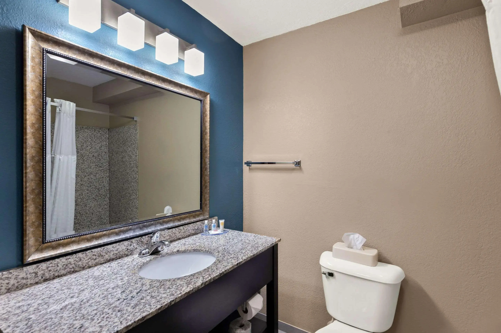 Photo - Comfort Inn & Suites Springfield I-55