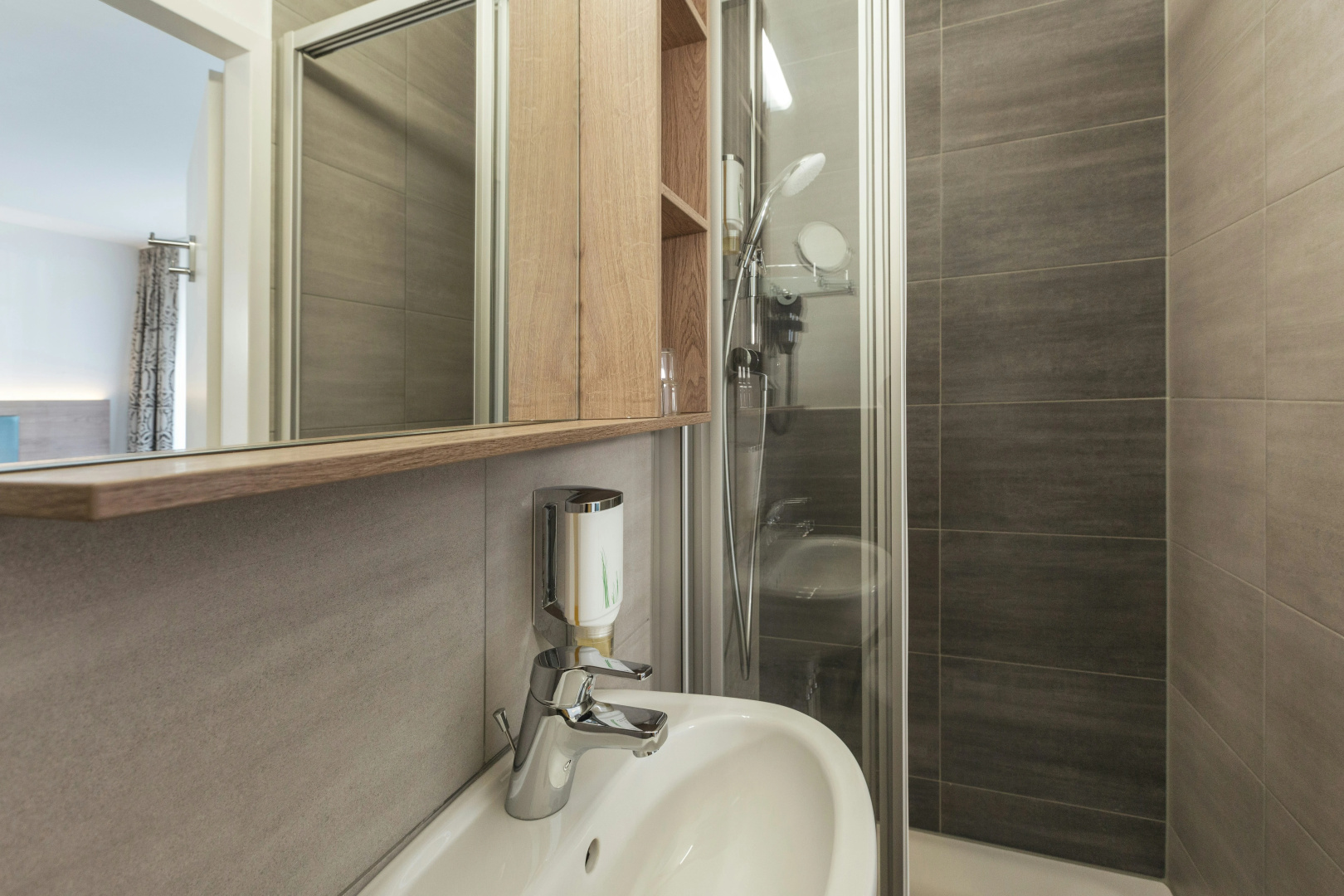 Photo - Garner Hotel Hamburg Nord by IHG