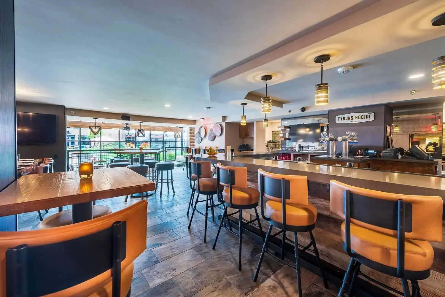 Foto - DoubleTree by Hilton McLean Tysons