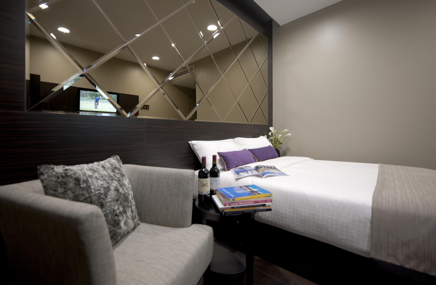 Photo - V Hotel Lavender