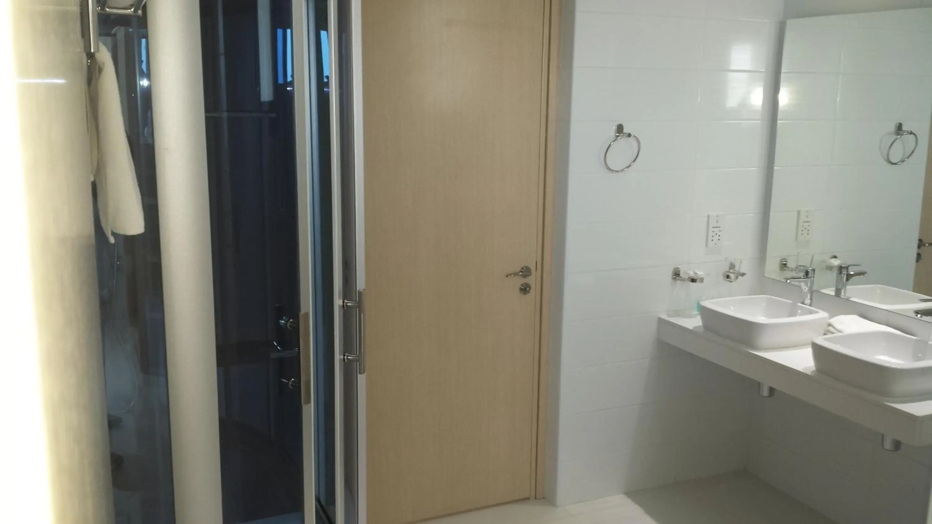 Photo - Vrissaki Beach Hotel