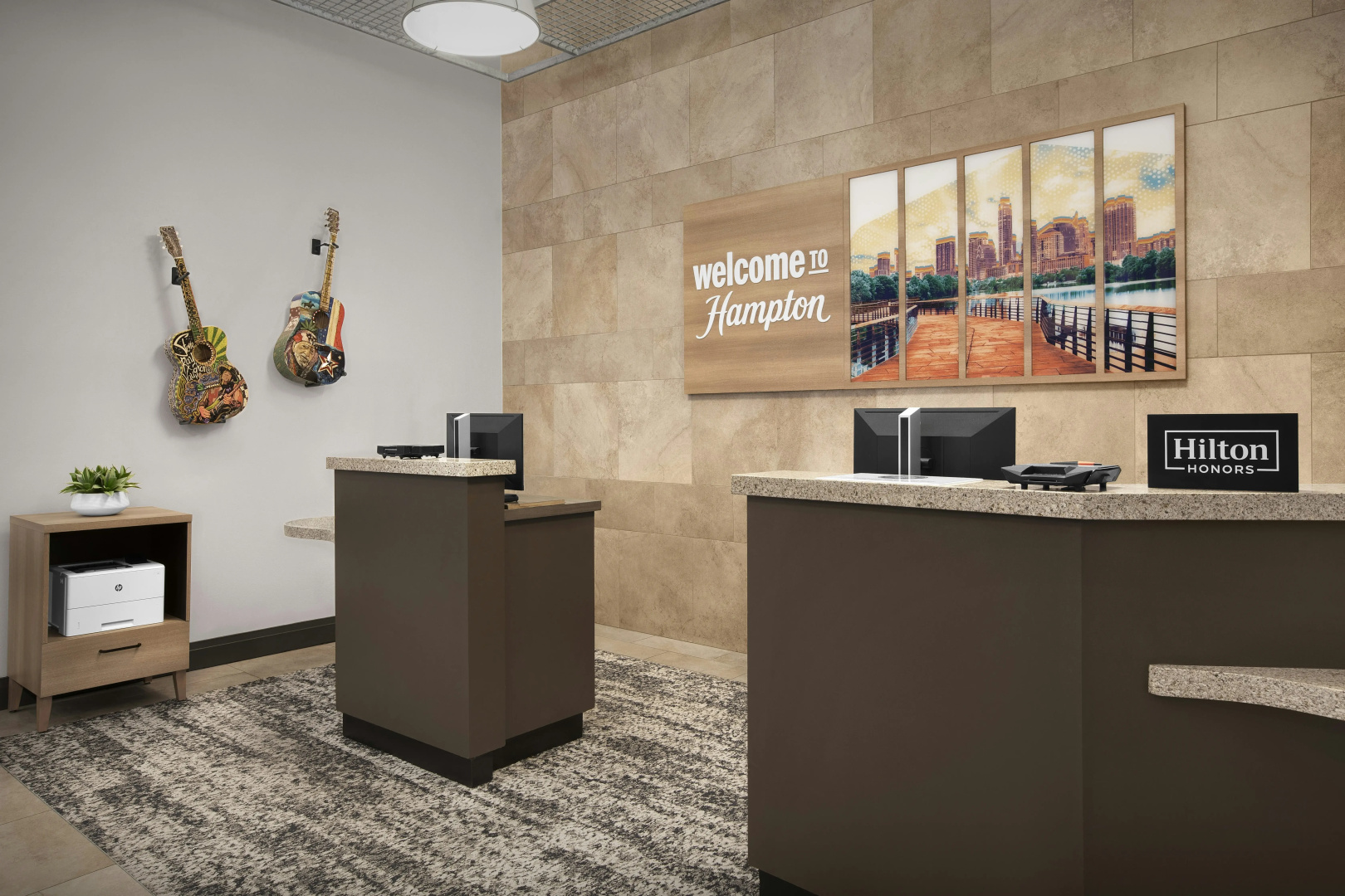 Photo - Hampton Inn & Suites Austin @ The University / Capitol