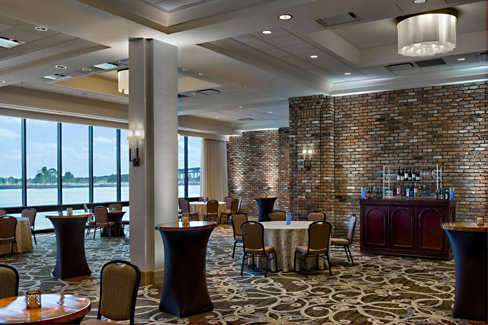Photo - Hilton New Orleans Riverside