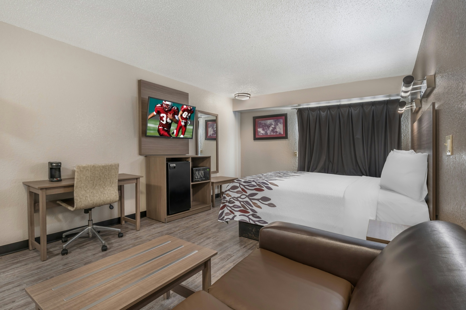 Photo - Red Roof Inn Houston - Brookhollow