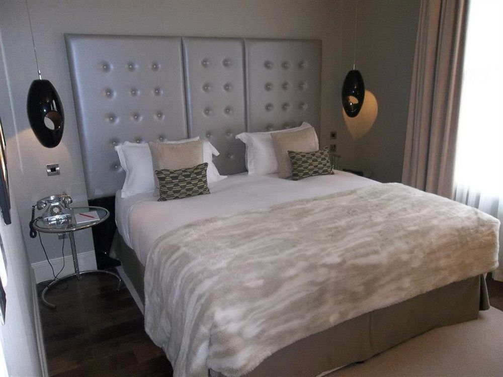 Photo - The Drayton Court Hotel