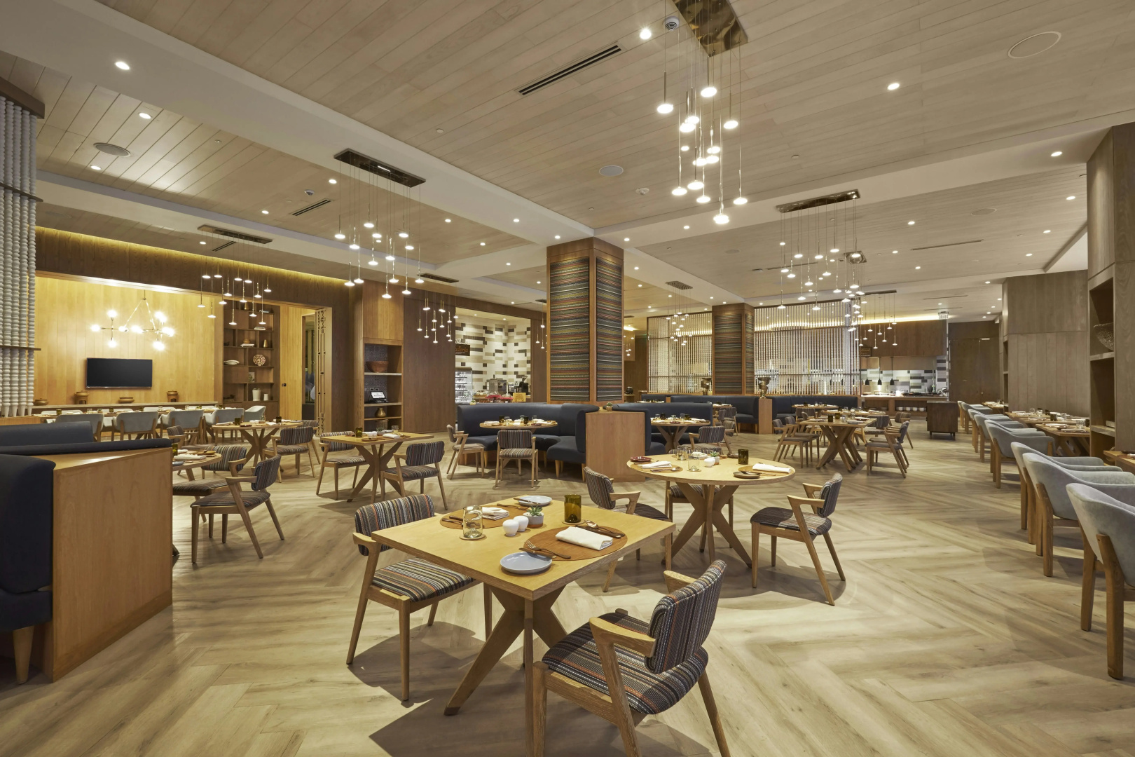 Photo - Hilton Manila Newport World Resorts