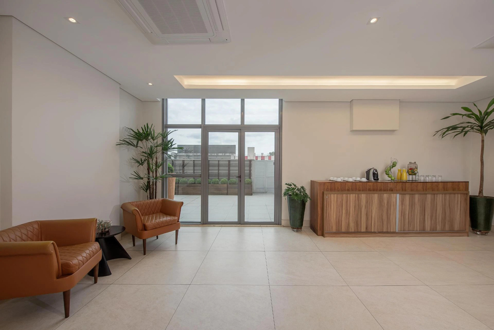 Photo - Intercity Curitiba Centro Cívico