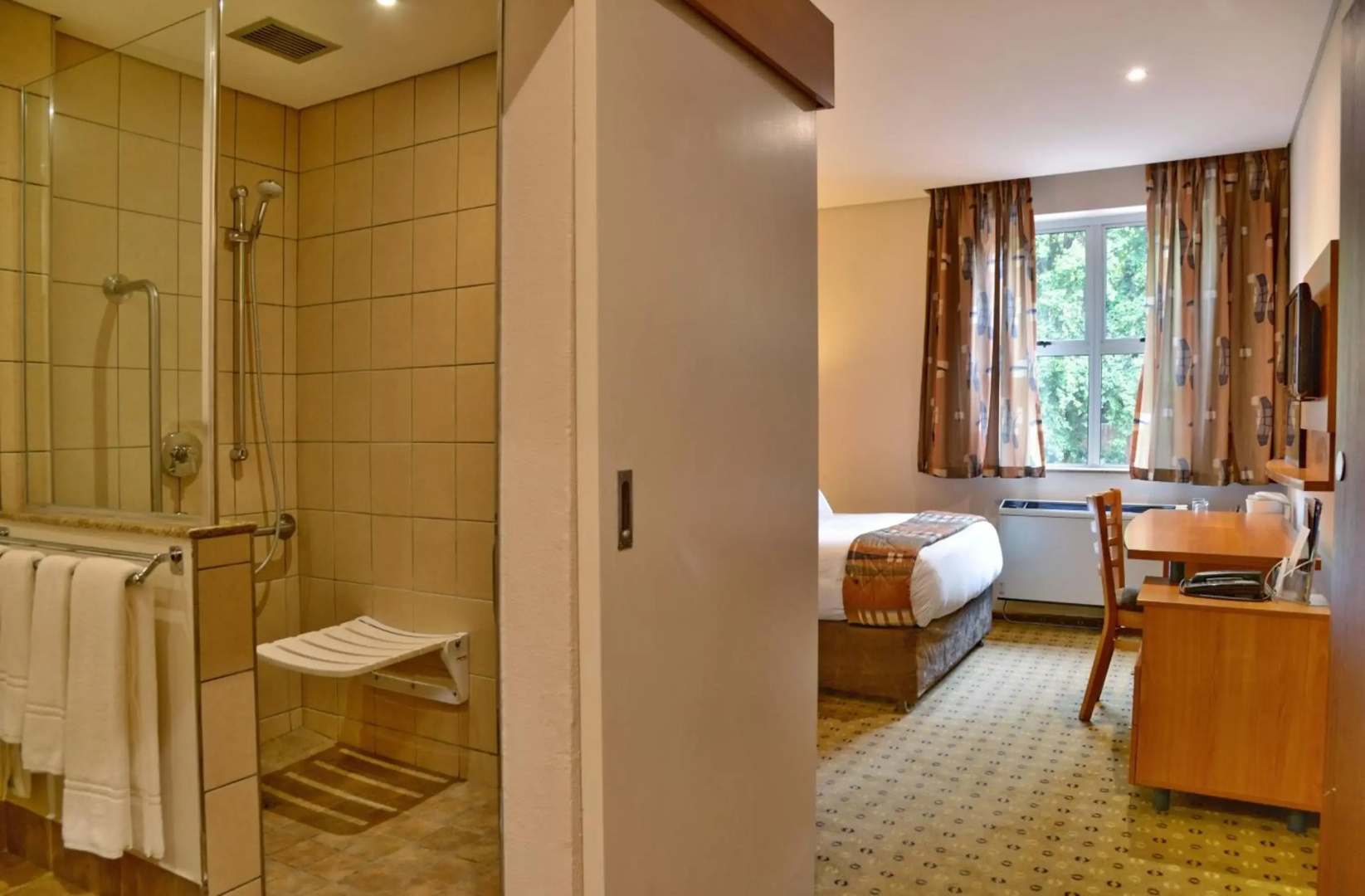 Foto - Road Lodge Sandton Grayston Drive