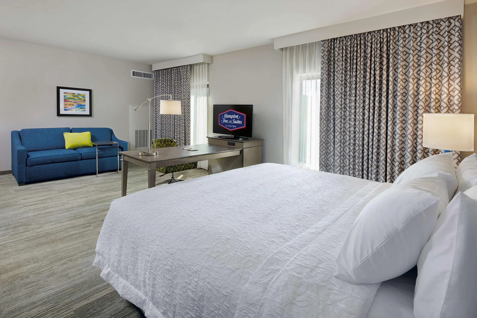 Photo - Hampton Inn & Suites Sacramento at CSUS