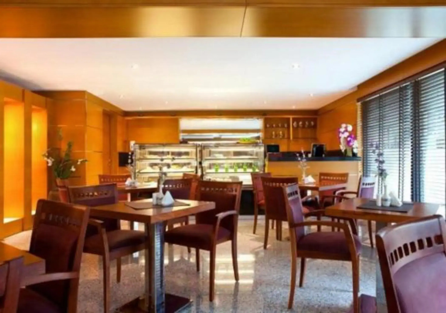 Photo - Golden Sands Suites