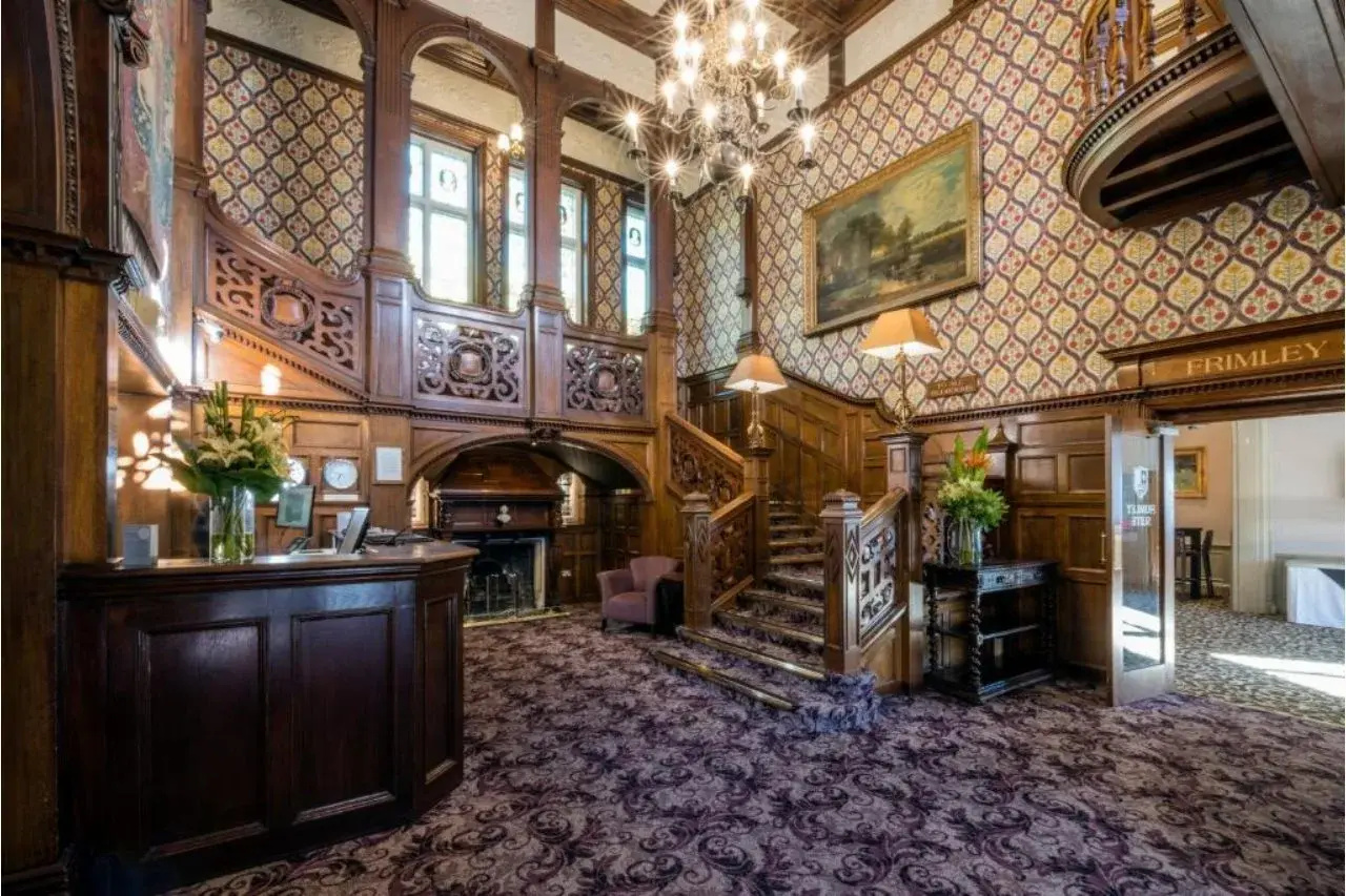 Foto - Macdonald Frimley Hall Hotel & Spa