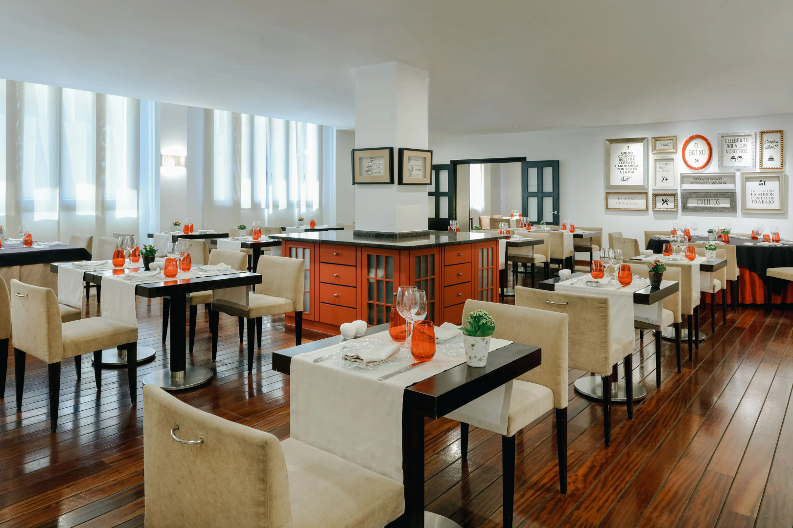 Photo - Abba Euskalduna Hotel