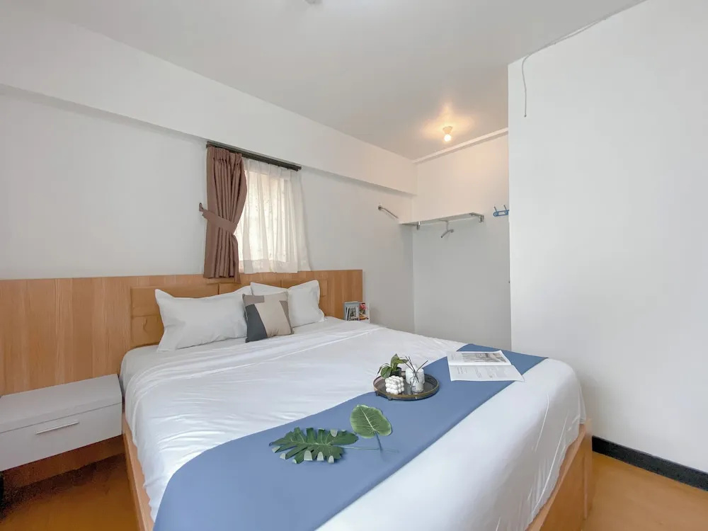 Comfy and Elegant 2BR The Wave Kuningan Apartment