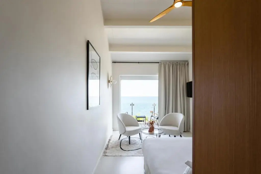 Photo - Les Elmes - Hôtel, Spa & Plage Privée