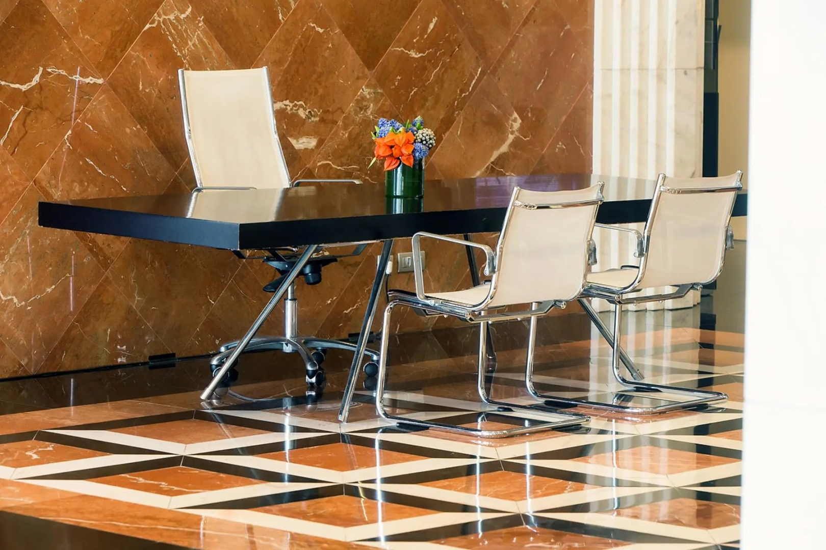 Photo - SANA Metropolitan Hotel