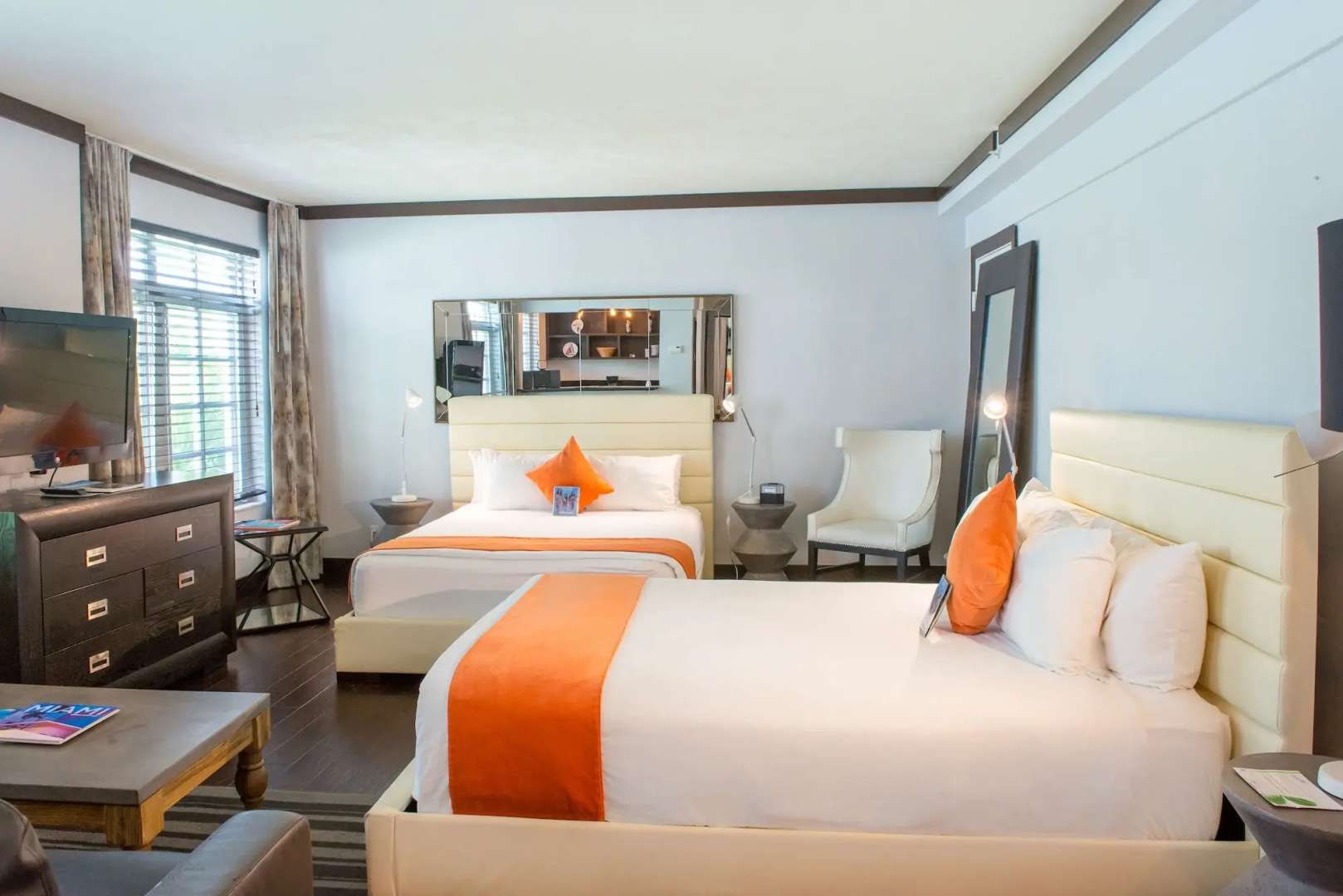 Photo - Lincoln Arms Suites