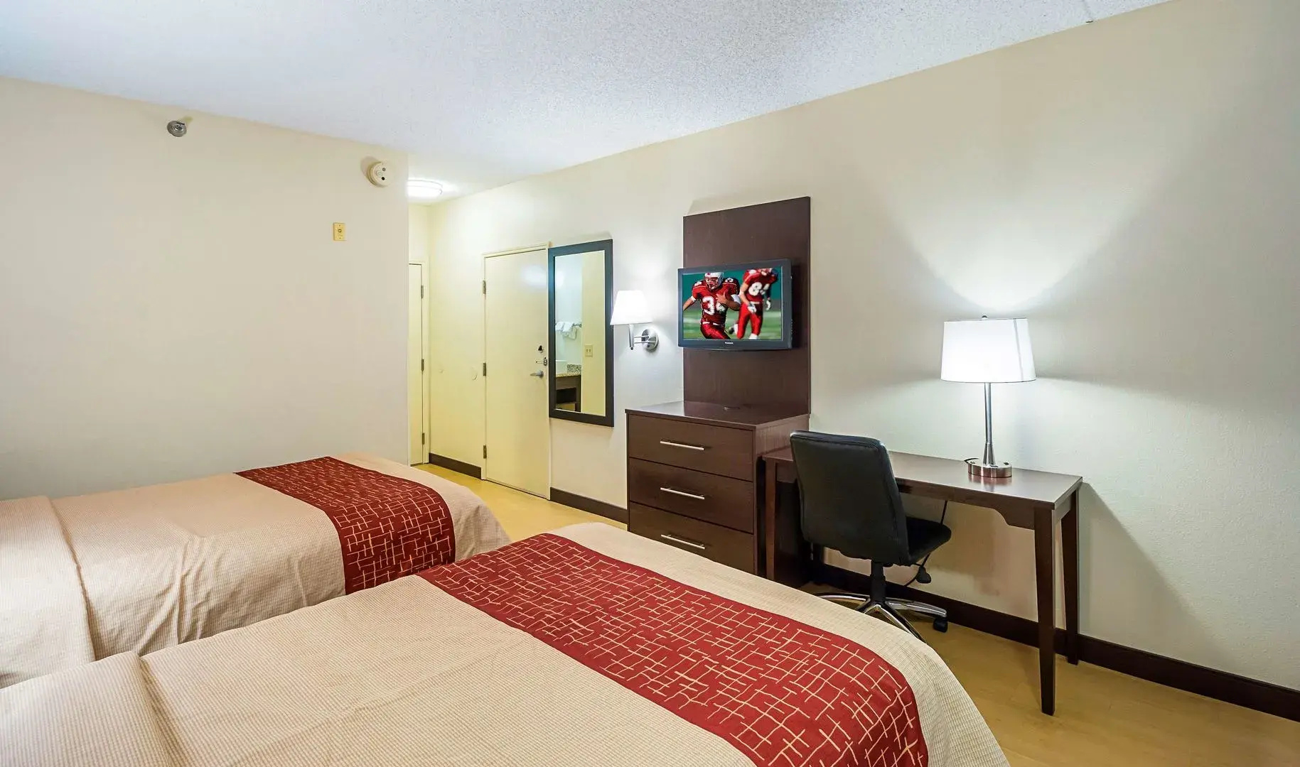 Photo - Red Roof Inn PLUS+ Phoenix West