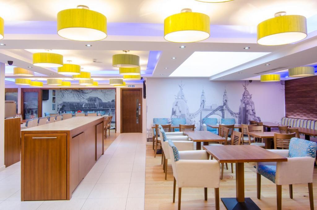 Photo - Seraphine Hammersmith Hotel