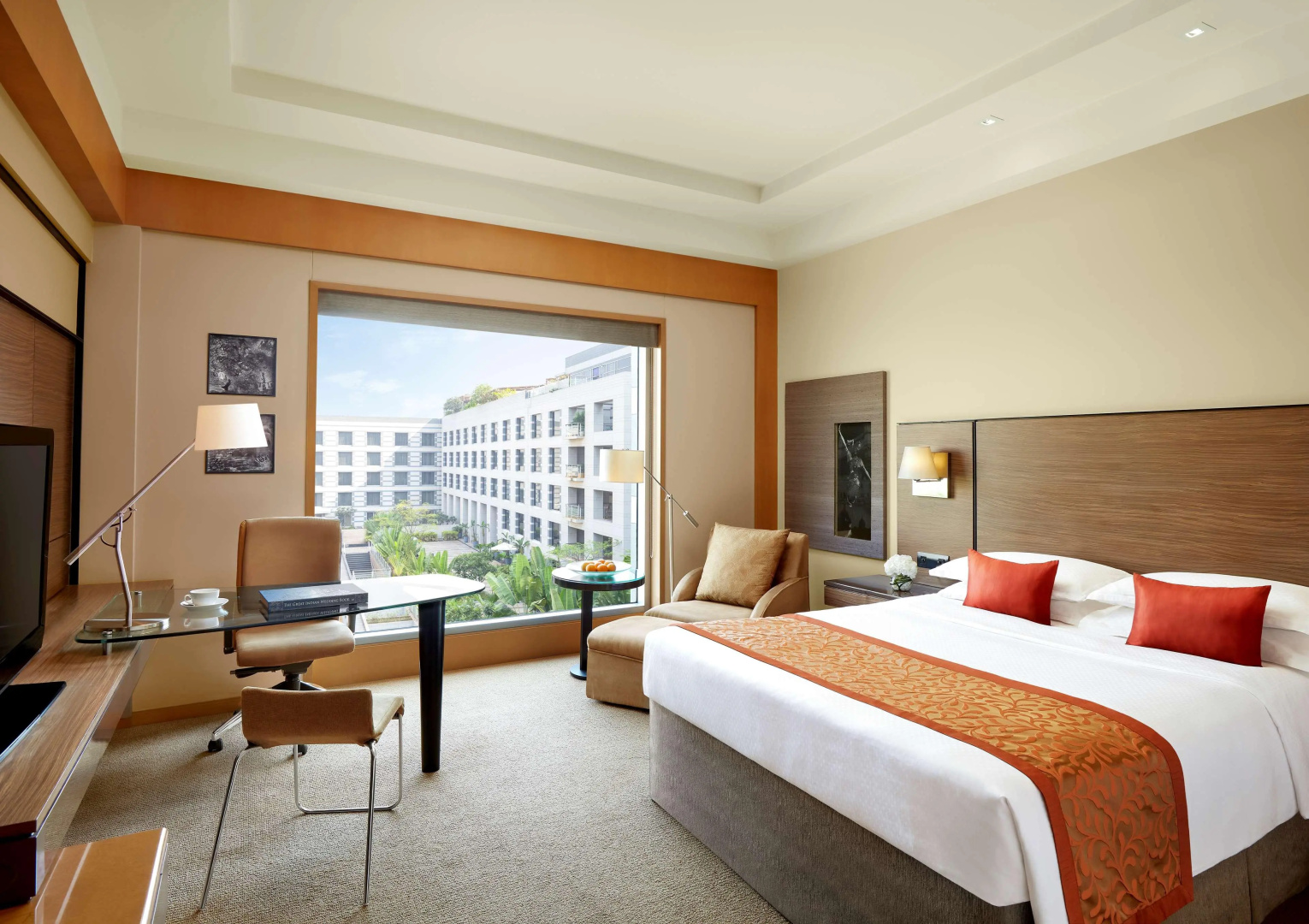 Photo - Grand Hyatt Mumbai Hotel & Residences