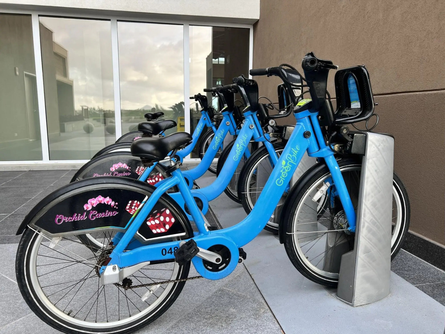 Photo - Embassy Suites By Hilton Aruba Beach Resort