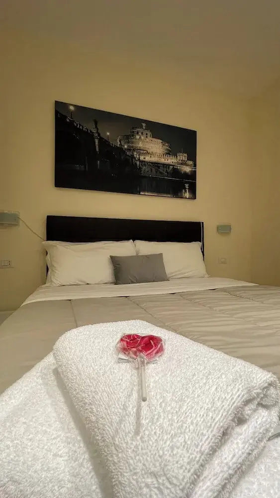 Photo - rienzo vatican suites