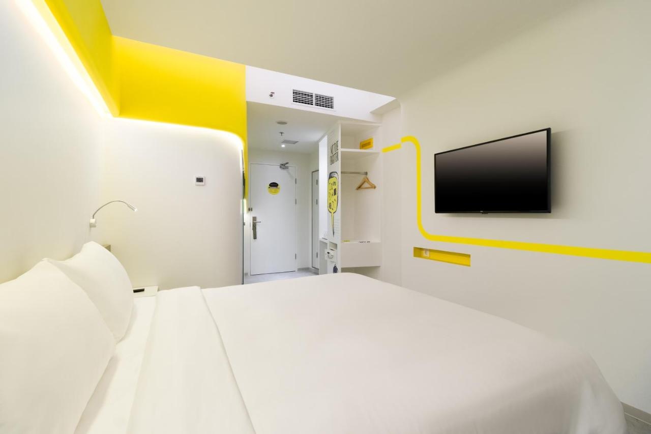 Foto - YELLO Hotel Kuta Beachwalk Bali