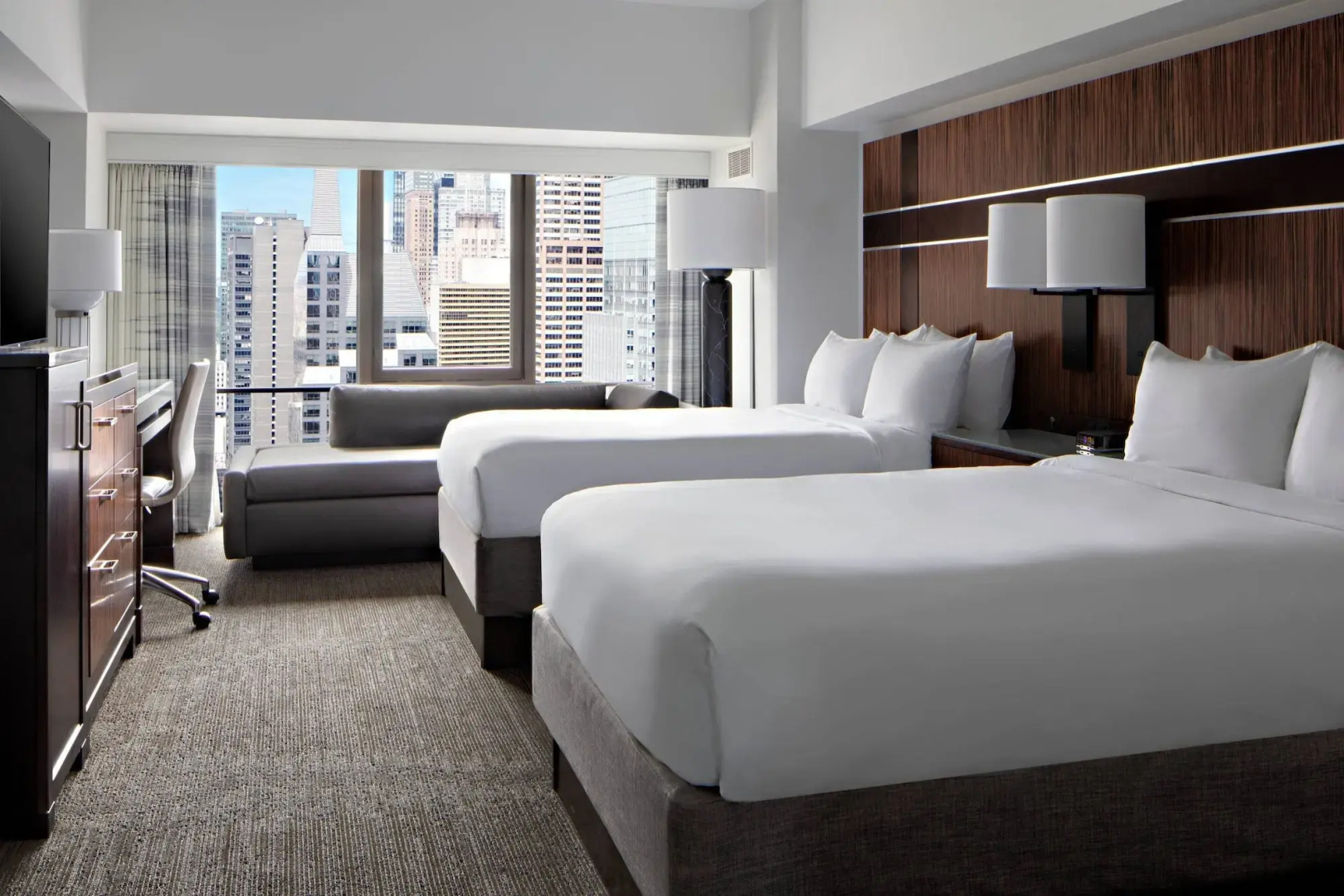 Photo - New York Marriott Marquis