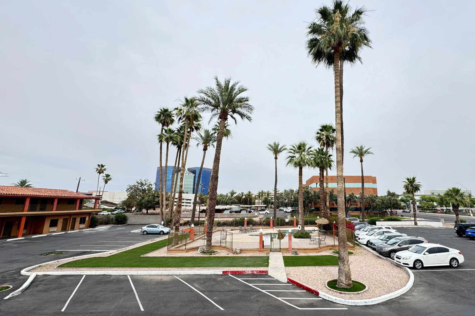 Foto - Howard Johnson by Wyndham Phoenix Airport/Downtown Area