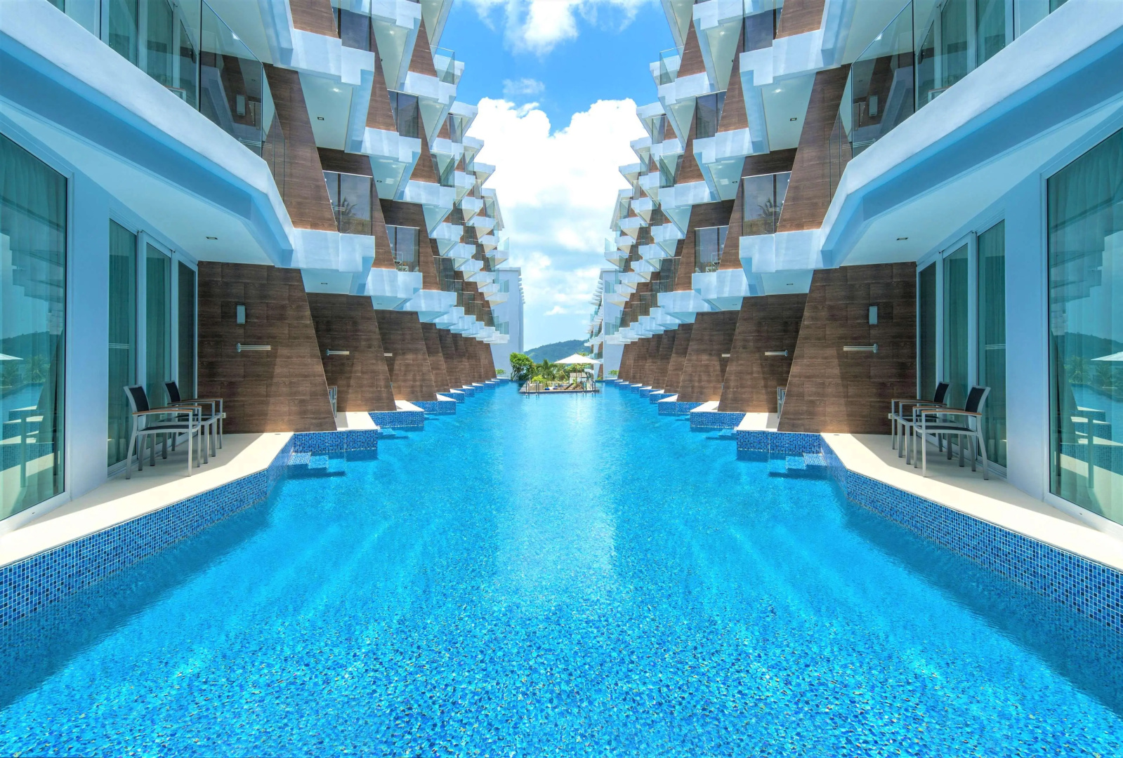 Photo - The Beachfront Hotel Phuket