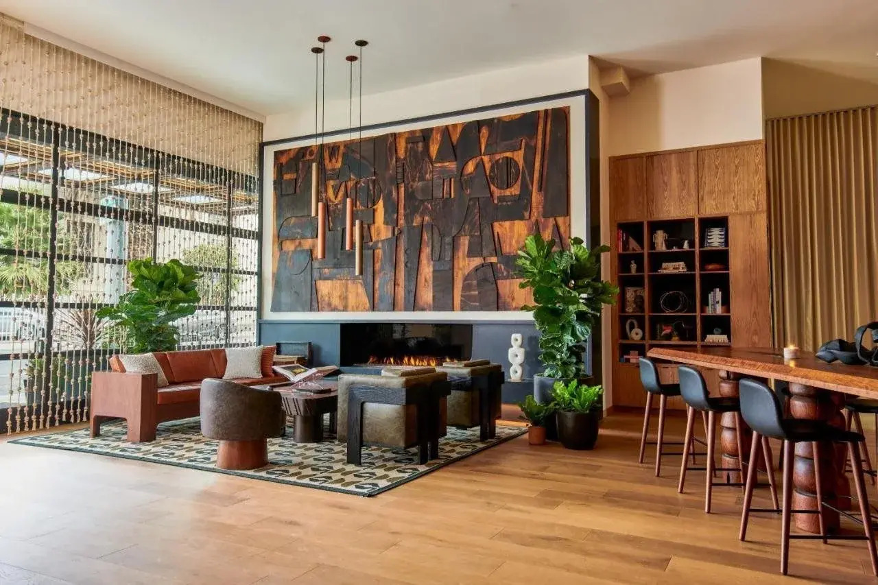 Photo - HOLLYWOOD VOLUME, a Tribute Portfolio Hotel