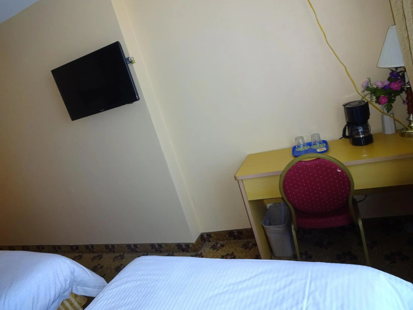 Photo - Flushing Hotel