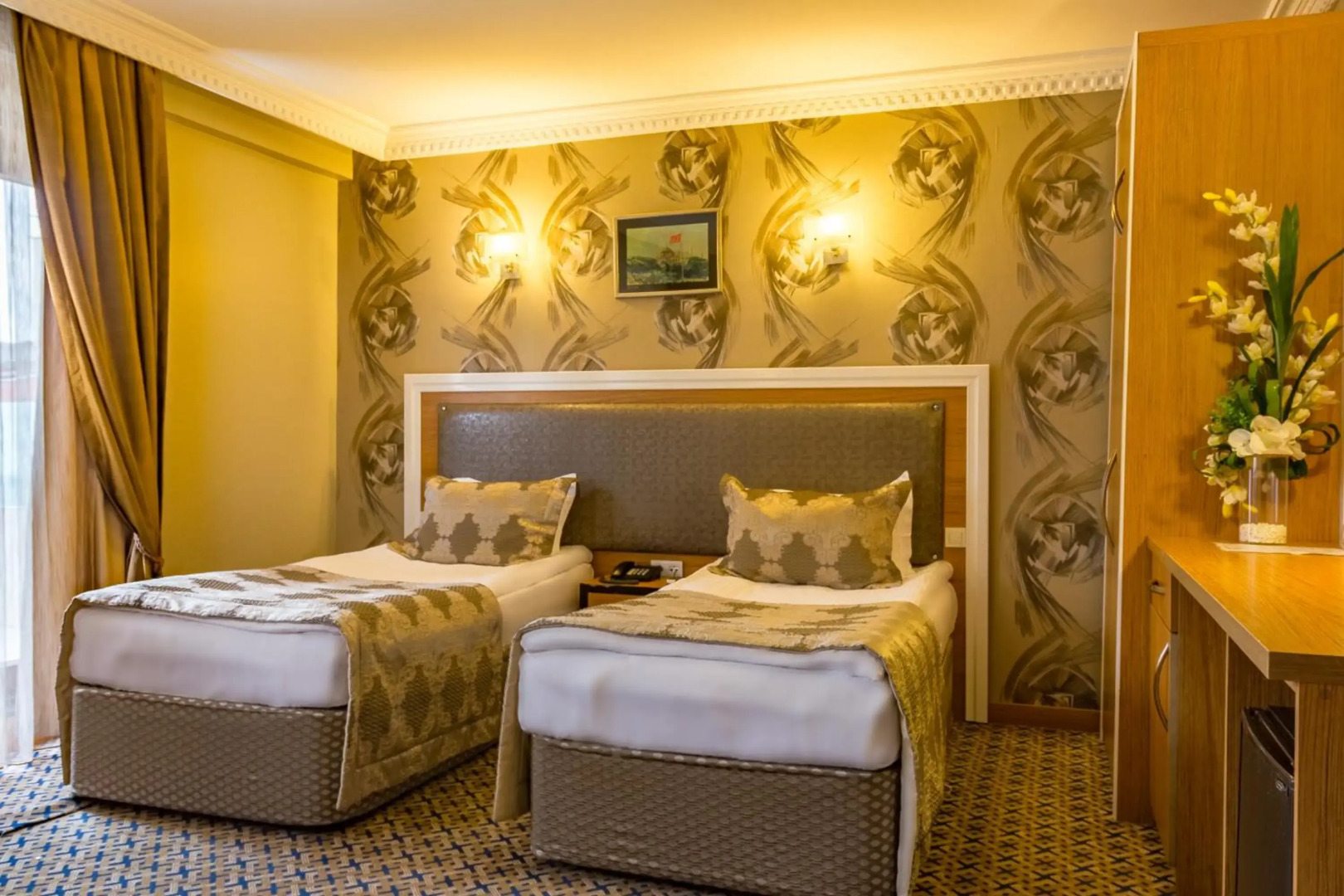 Photo - Grand Rosa Hotel